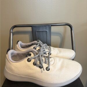 Allbirds Wool Runners Mens 11 Cream White Merino Wool Sneakers